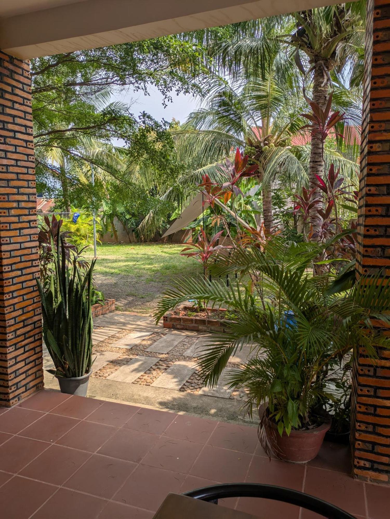 Coconut Lodge Kampot Εξωτερικό φωτογραφία